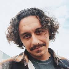 Russell Boring's Instagram, Twitter & Facebook