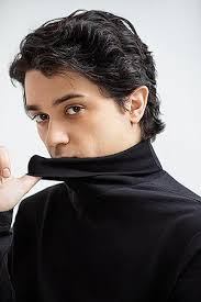 Efrain Villa: Movies, TV, and Bio