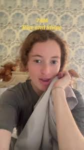 Caitlin Paulson's Instagram, Twitter & Facebook