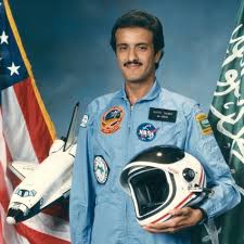 أكد الأمير خالد بن سلمان بن عبدالعزيز، نائب وزير الدفاع، أن تدشين صاحب السمو الملكي ولي العهد الأمير محمد بن سلمان لعدد من المشاريع السكنية والطبية انعكاس لتوجي. Ù…Ø§ Ù„Ø§ ØªØ¹Ø±ÙÙ‡ Ø¹Ù† Ø³Ù„Ø·Ø§Ù† Ø¨Ù† Ø³Ù„Ù…Ø§Ù† Ø¢Ù„ Ø³Ø¹ÙˆØ¯ Ù…Ù† Ù‡Ùˆ Ø³ÙŠØ±ØªÙ‡ Ø§Ù„Ø°Ø§ØªÙŠØ© Ø¥Ù†Ø¬Ø§Ø²Ø§ØªÙ‡ ÙˆØ£Ù‚ÙˆØ§Ù„Ù‡ ÙˆÙ…Ø¹ØªÙ‚Ø¯Ø§ØªÙ‡ Ù…Ø¹Ù„ÙˆÙ…Ø§Øª Ø¹Ù† Ø³Ù„Ø·Ø§Ù† Ø¨Ù† Ø³Ù„Ù…Ø§Ù† Ø¢Ù„ Ø³Ø¹ÙˆØ¯