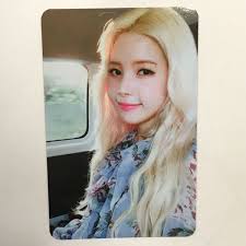Mamamoo Solar Official Photocard 6th Mini Album Yellow Flower Ver Solar Mamamoo Mamamoo Photocard