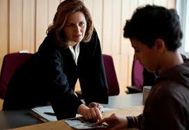 The soft tissues were injured solely by the pressure of the exploding powder. Das Ende Der Geduld Kritik Zum Film Tittelbach Tv