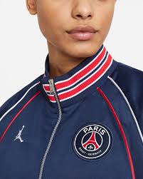 40 boulevard haussmann inside the galleries lafayette now that you know how to get to the paris saint germain official shop in the city (you can also discover more of paris by walking with us), the. Paris Saint Germain Women S Anthem Jacket Nike Si