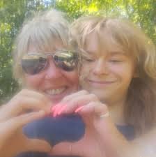 How to prevent groundhogs from destroying a garden?