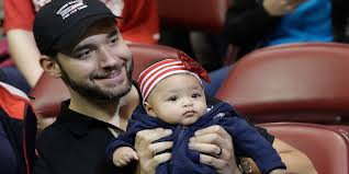 Tennis star serena williams, 38, stepped out to hit the tennis court with her daughter, alexis olympia ohanian jr. Serena Williams On Why She Won T Push Daughter Olympia Into Tennis