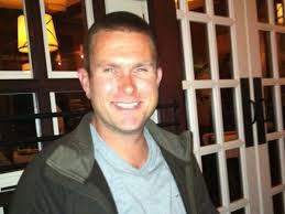 Robert Binter's Instagram, Twitter & Facebook