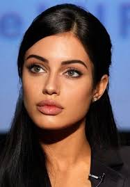 Dhanashree Chavan (dhanashreechavan8424)