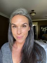 ILIA Beauty Brand & Product Reviews (2025)