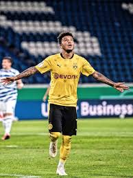 Sang winger akan resmi bergabung dengan setan merah seusai euro 2020 berakhir. Pin By B I G G I E On Football Jadon Sancho Jaden Sancho Football Soccer