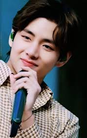 Kim Taehyung's charming smile and its effect