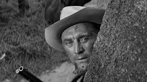 LOS VALIENTES ANDAN SOLOS