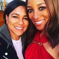 Chandra Gaines's Instagram, Twitter & Facebook