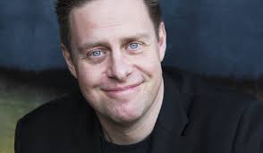 The Doctor Who Discontinuity Guide by Paul Cornell