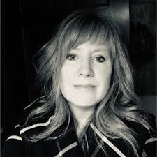 Elizabeth Mcpeak's Instagram, Twitter & Facebook