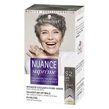 Si vous optez pour une coloration, il faudra utiliser entre deux séances chez le coiffeur des produits de soins colorants. Coloration Cheveux Nuance Supreme Gris Fonce S2 Schwarzkopf La Boite A Prix Carrefour