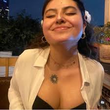 SANDRA ARIZA (@SANDRUK)