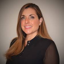 I'm beyond thrilled to share that I've been promoted to Senior Master Coach  at [solidcore] 🎉