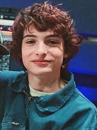 Pin De Rusted En Finn Wolfhard Celebridades Guapas Chicos Guapos Famosos Amor De Mi Vida