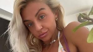 La Britannique Rachel Helene Gourlay entendue par la police dans le cadre d’une recherche pour intérêt de famille