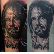 Die einstichstelle darf bis zum kompletten abheilen nur mit. Constantininkdresden Frisch Und Abgeheilt Gestochen Von Constantin Schuldt Constantinink Dresden Tattoos Von Tattoo Bewertung De