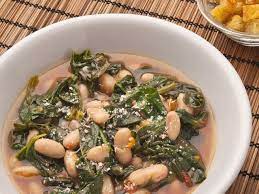 Zuppa Di Fagioli E Scarole Escarole And Beans Soup Mangia Magna Bean Soup Escarole Soup Italian Recipes Authentic