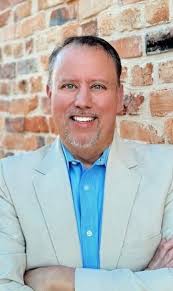 Meet the Franchise Experts Behind Our Success