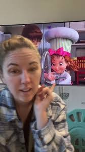 Cara Lacy's Instagram, Twitter & Facebook