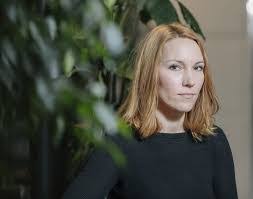 Jeho manželka lydie franka bartošová mu přivedla před měsícem na svět rozkošného syna. Lydie Franka Bartosova Piratka A Manzelka Predsedy Piratu Ivana Bartose Rozjela Sve Carodejne Kejkle A Zvonimir Habsbursky Zase V Ohrozeni Zivota Marianske Spolecenstvi Pravdu Nelze Umlcet