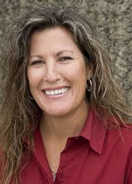 Melissa Gruner's Instagram, Twitter & Facebook