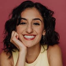 Zeba Siddiqui's Instagram, Twitter & Facebook