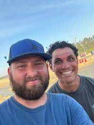 You know imma just go ahead and say it, there needs to be a reality ramp  show if not a sitcom about us rampers. Preferably a comedy sitcom.