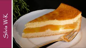Zaubern sie sich diesen leckeren kuchen mit seinem für den guss geben sie den schmand, 50 g zucker, den zitronenabrieb, 3 eier und das. Aprikosenkuchen Obstkuchen Youtube