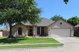 820 Willow Ct Saginaw Tx 76179 Saginaw House Styles Building A House
