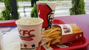 Meniul kfc delivery din alte orașe sau din cadrul platformelor partenerilor noștri poate suferi modificări în privința produselor, ofertelor și a prețurilor listate. Am Mancat GÄƒleata De Kfc American Bites Mi E Foame In Continuare Revoblog Ro