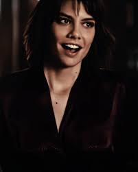 Delena Rose's Instagram, Twitter & Facebook