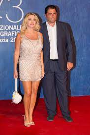 Free shipping for many products! Paola Ferrari S Feet Wikifeet