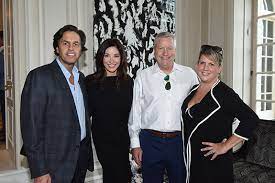 Steve solomon is a founder, former chief executive officer and member of the board of directors of psi. Steve And Sunie Solomon Dennis And Laura Moon People Newspapers