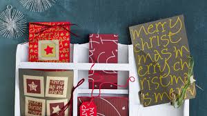 Choose from our collection of classic and festive greeting card templates, completely free to use! Design Your Very Own Christmas Cards Ideas Edding