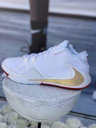 Nike officially unveiled giannis antetokounmpo's first signature sneaker, the air zoom freak 1. Pin On Fresh Sneakers