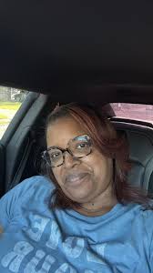 Hello y'all! 🙋🏻‍♀️💜 I just wanted to introduce myself, my beautiful  friend Johanna Perez invited me 💕 and I'm happy to be apart of this  Awesome Group!! 💕🦋