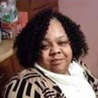 Regina Magee's Instagram, Twitter & Facebook