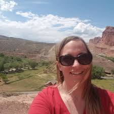WeAreThompson Shari Gladis Truscott Elementary School: 4th Grade Teacher  Hobbies: Spending time with family/friends, enjoying Colorado's beautiful  outdoors & baking “I have wanted to be a teacher since I was in 3rd