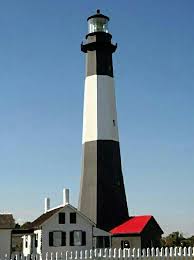 In Honor Of National Lighthouse Day Yesterday August 7th Tybee Island S Lighthouse Tybee Island Lighthouse Island Lighthouse Savannah Chat