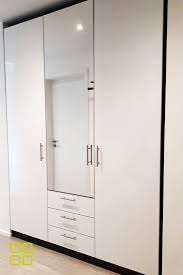 Einbauschrank Nach Mass Schrankwerk De In 2020 Einbauschrank Schrank Planen Schrank