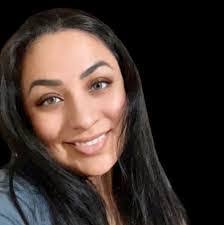 Jackie Colflesh's Instagram, Twitter & Facebook