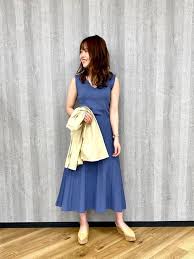 staff chiaki 身長 163cm 細かいディテールが可愛いワンピースは ブルーを選んで大人 可愛いワンピース ワンピース 身長