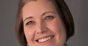 Stacy Madsen's Instagram, Twitter & Facebook