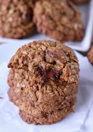 Our online store offers a diverse assortment of soft & chewy treats, dog biscuits & crunchy treats, dental treats, jerky treats, pill covers & wraps, and more. Oatmeal Molasses Chocolate Chip Cookies