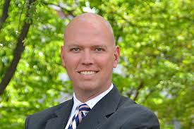 Hoover can be a bold leader or greedy neighbor