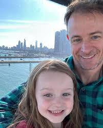 Navy Pier! 1.🎡 2.☕️ 3.🎠 4.🍔 5.🩰 6.💃 7.🎆 8.😴